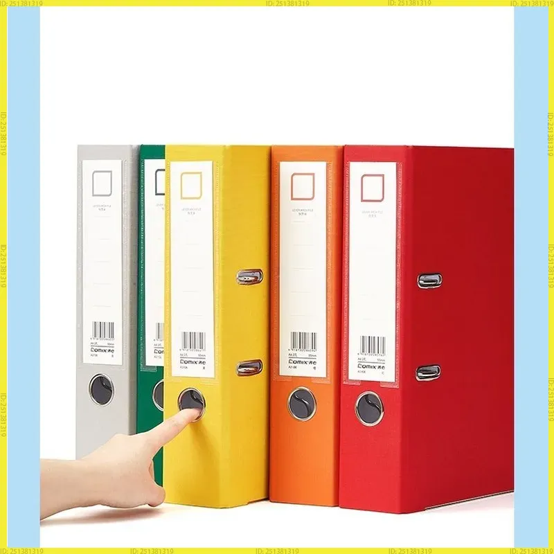 Wielokolorowy segregator A4 z  – Binder A4 Lever recenzja i cena